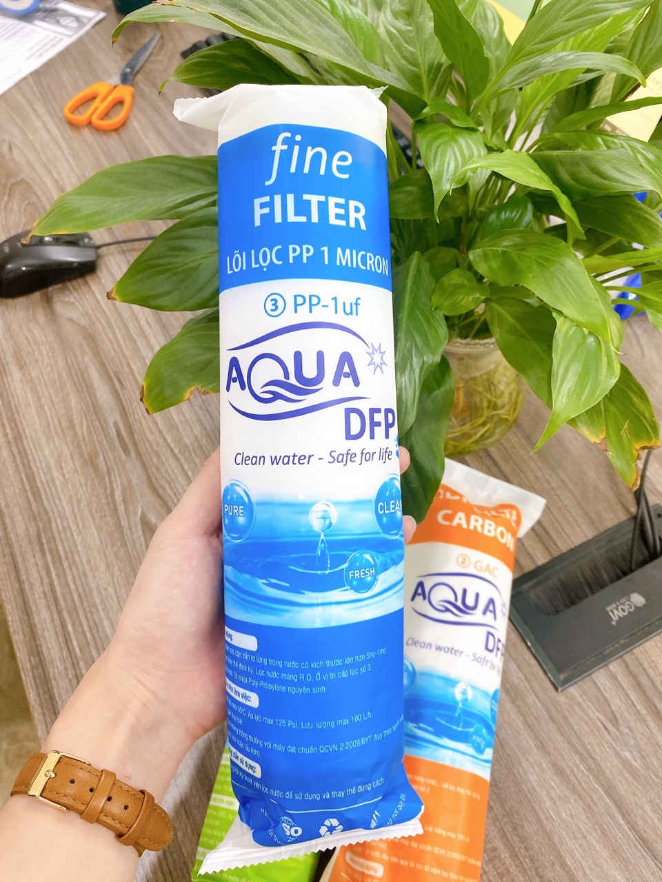 z5713369801522_5e3a5d72b0bc1b3d40f928d4ad749677